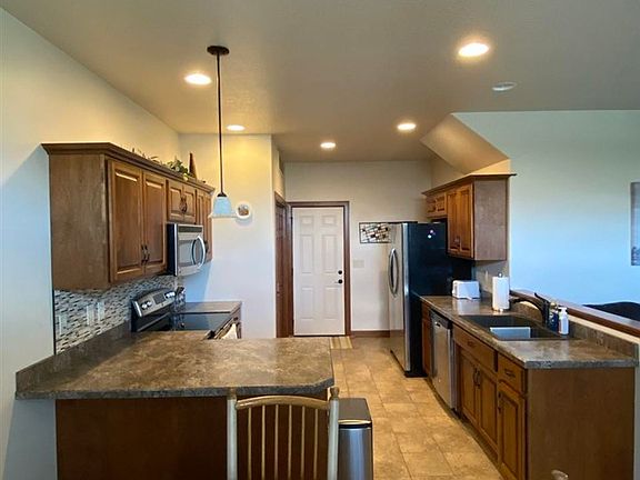 5th image of 1303 W 19th St Unit 8
