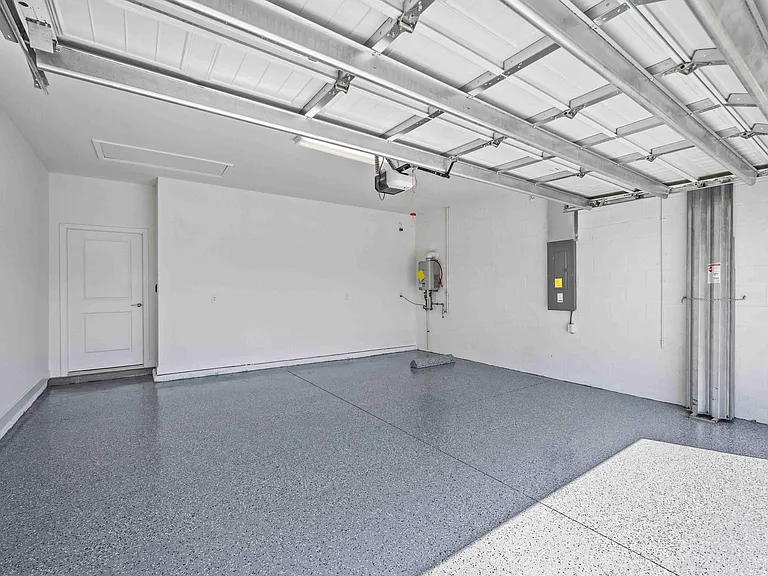 Epoxy Floors in garage