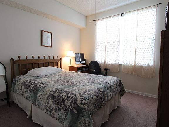 5th image of 3015 Aqua Vista Ln APT 307