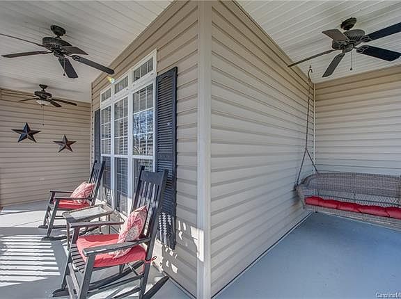 4th image of 641 Summey Farm Dr
