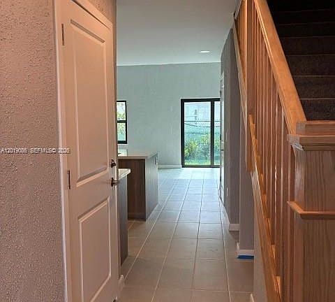3rd image of 2511 Pierce St #6