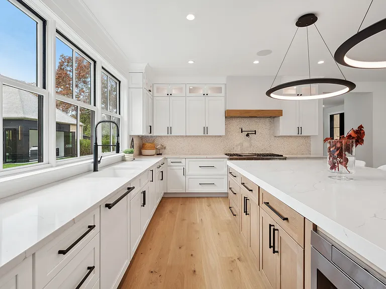 510 Abrahams Path — Photo 13