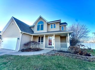 1702 Meadow View Dr, Kirksville, MO 63501