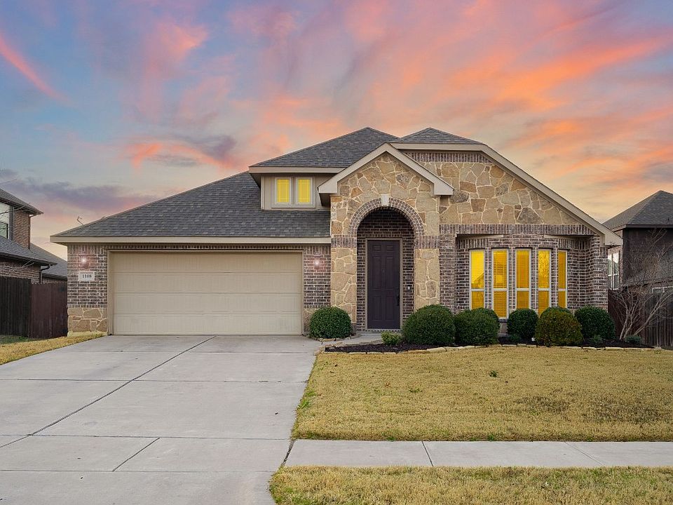 1st image of 1108 Star Grass Dr