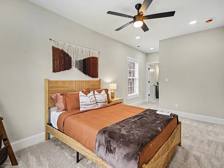 816 Walnut Ave #2 — Photo 18
