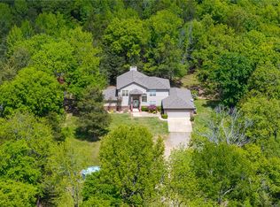 11045 Mockingbird Ln, Mountainburg, AR 72946