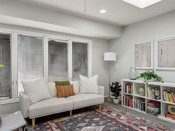 5th image of 4513 Foxfire Way #Id1019572p