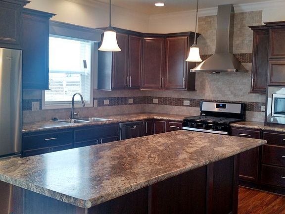 2nd image of 1439 Equestrian Dr