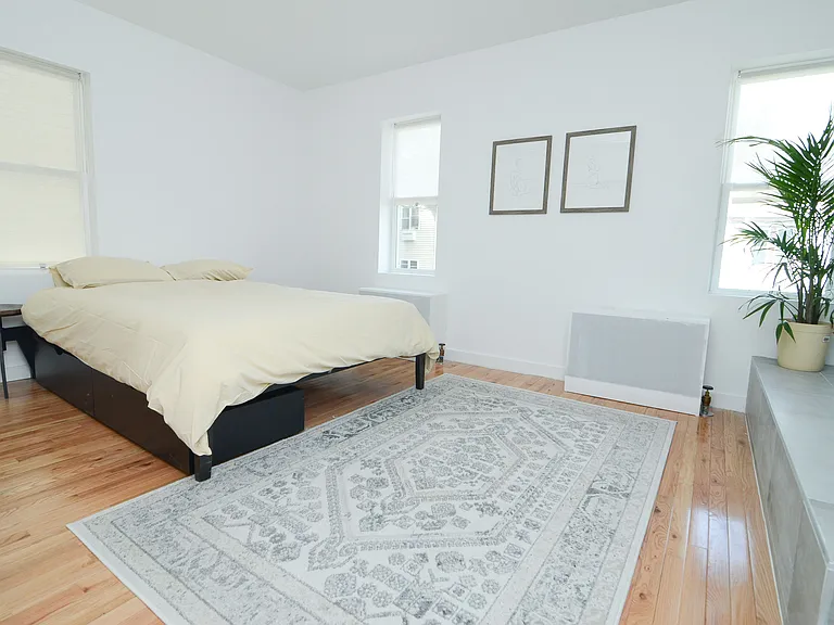 319 Fenimore St #2 — Photo 7