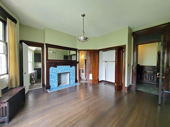 2nd image of 255 NE Randolph Ave APT 6