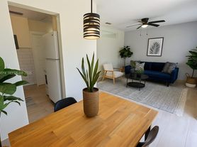 120 NE 10th Ave, Hallandale Beach, FL