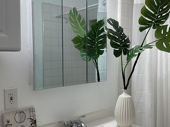 5th image of 34997 Avenue H