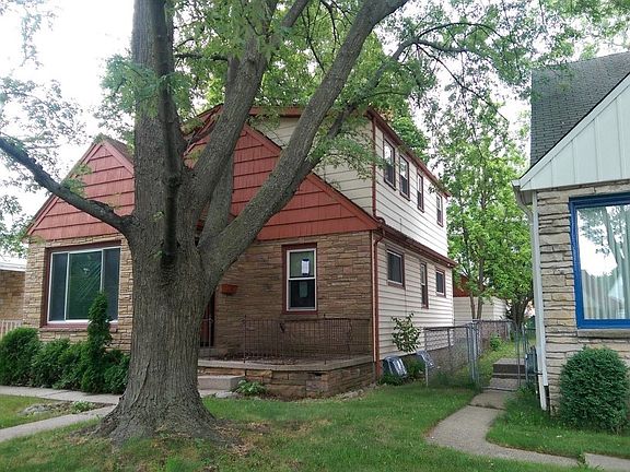 2nd image of 7095 W Beckett Ave