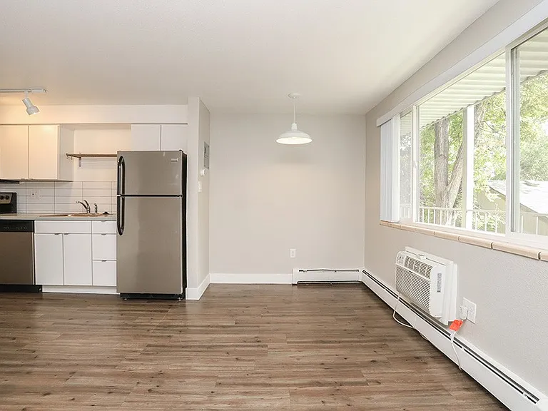 2441 S. York St. — Photo 28
