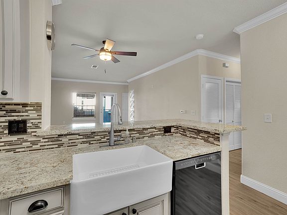 5th image of 8434 Walerga Rd APT 128