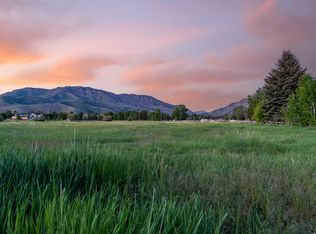 8822 E Eagle Way, Huntsville, UT 84317