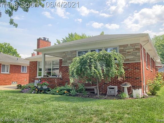 2nd image of 1799 Aline Dr