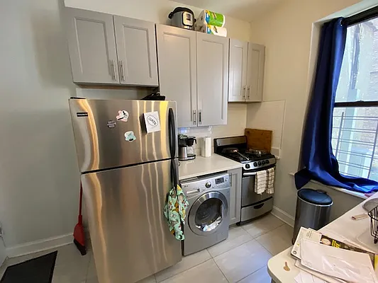 Rented by Mdays Realty | media 37