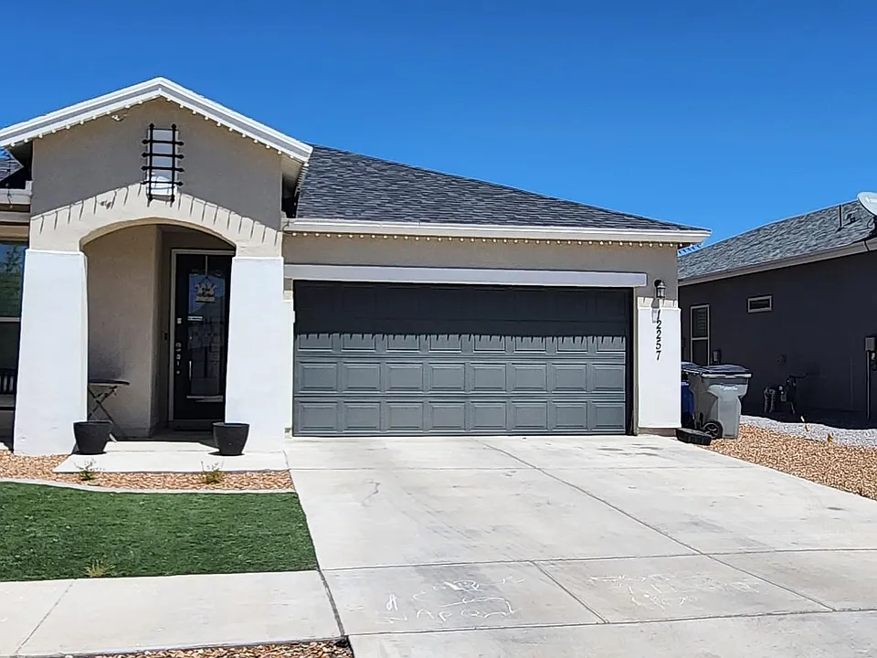 12257 Desert Snow Ct