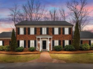 1676 Pine Tree Ln, Kernersville, NC 27284
