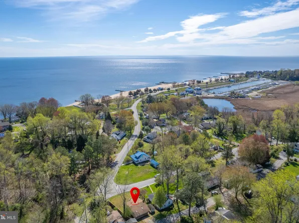 3416 Meadow Ln, Chesapeake Beach, MD 20732