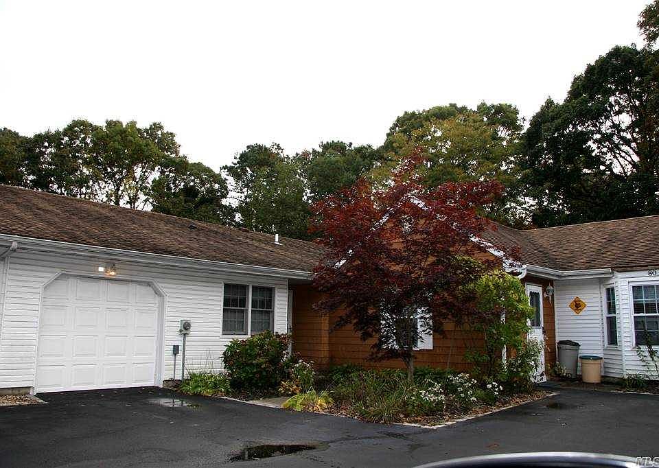 1st image of 79 Revere Dr