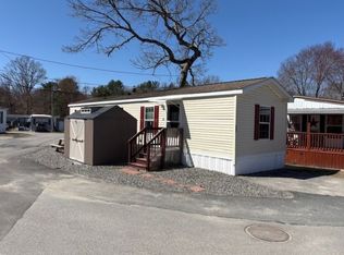 557 SW Cutoff #32, Worcester, MA 01607