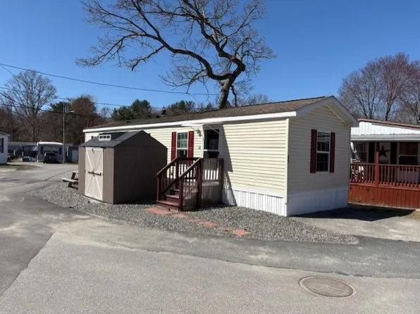 557 SW Cutoff #32, Worcester, MA 01607