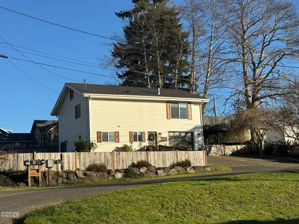 4831 NE Neotsu Dr, Neotsu, OR 97364