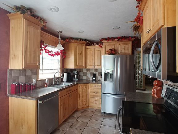 5th image of 321 N Park Ave