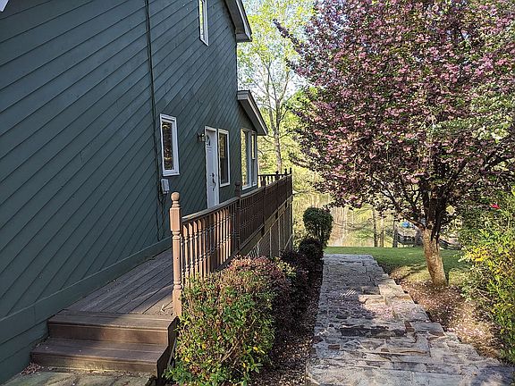 Entry Decking