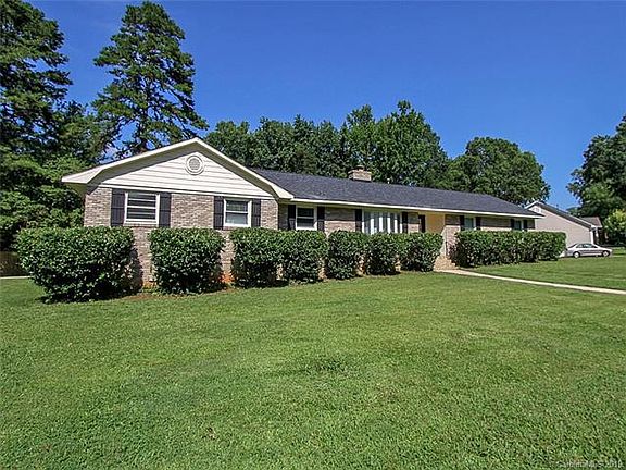 2nd image of 5701 Joyce Dr