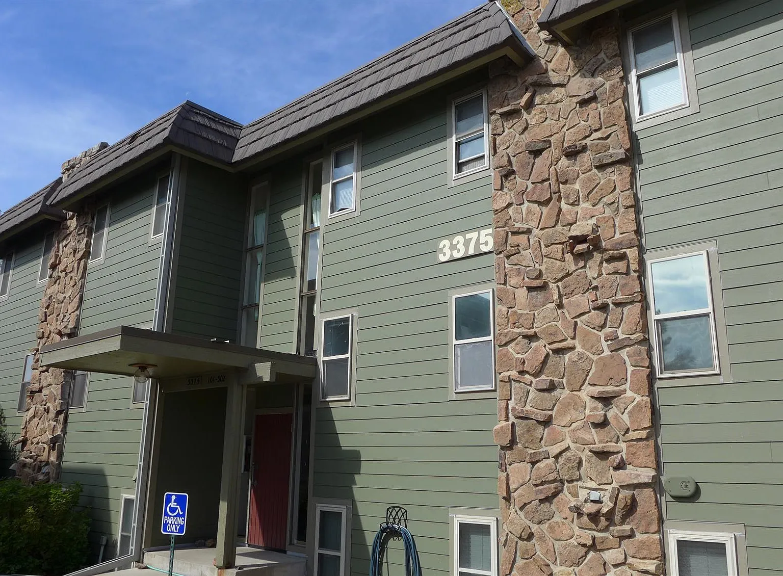 1 bed, 600 sqft, $1,395 — Photo 1
