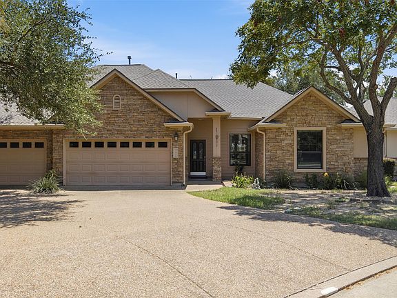 2nd image of 13912 Ashton Woods Cir #26