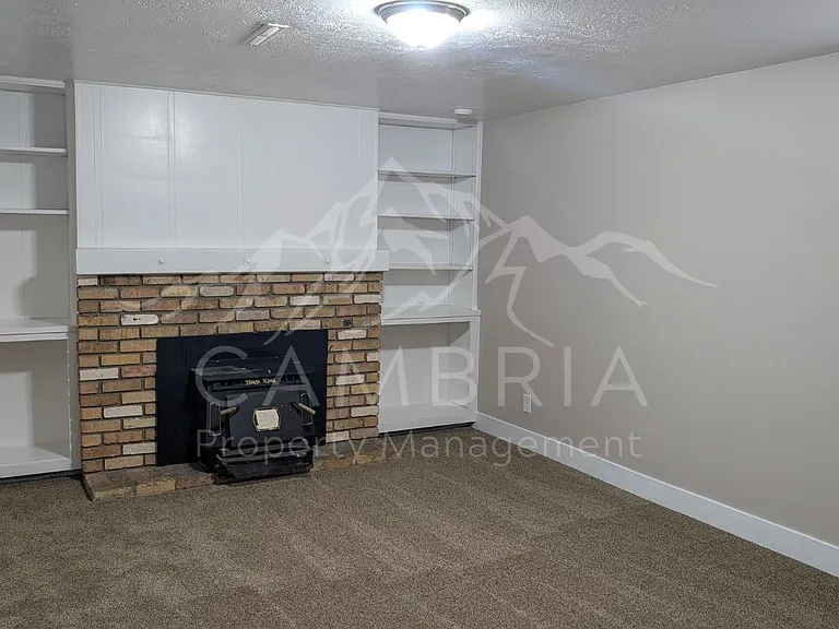 8311 S Hayes St — Photo 7