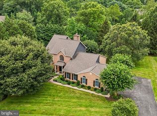 2 Hurlingham Ct, Pikesville, MD 21208