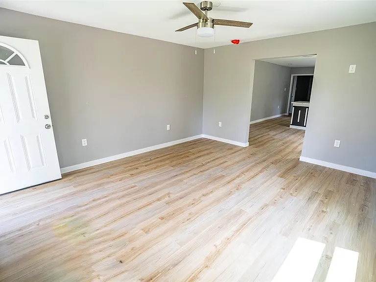 3118 Memel St #A — Photo 5