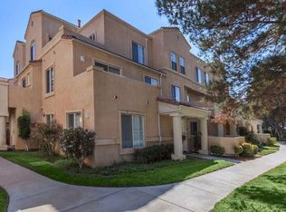 18050 Annes Cir UNIT 206, Canyon Country, CA 91387