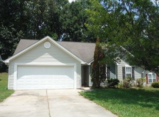 4116 Red Shed Ln, Charlotte, NC 28269