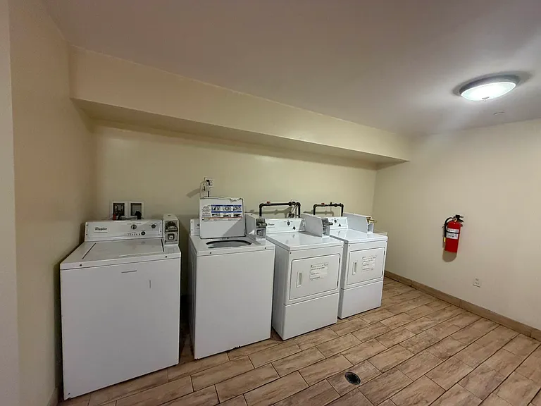 3712 31st Ave #2R — Photo 5