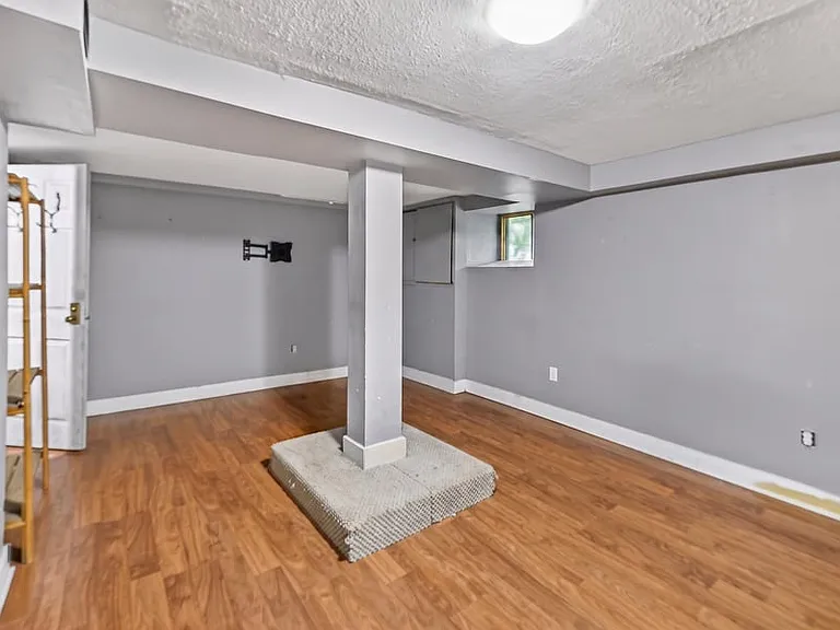 19 Desjardins Ave #1 — Photo 10