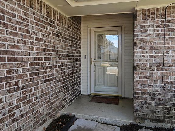2nd image of 7429 Emerywood Ln