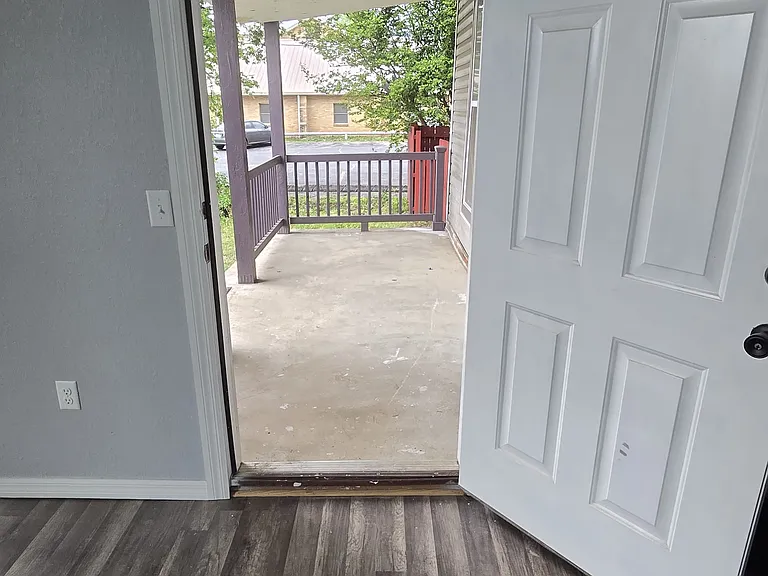 209 N Walter St #209 — Photo 15