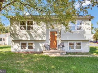 1592 Dulaney Ln, Glen Burnie, MD 21060