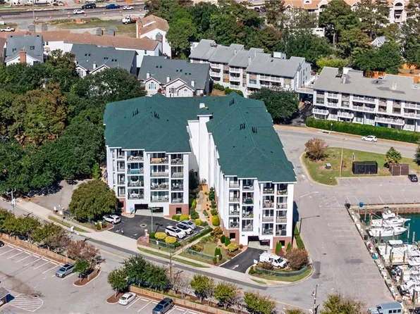 2140 Vista Cir APT 301, Virginia Beach, VA 23451