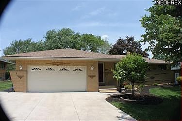1st image of 873 E Parkhaven Dr