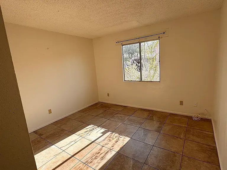 4335 E Fairmount St #2 — Photo 5