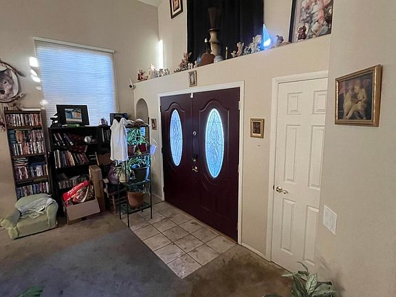 3rd image of 12761 N Meadview Way