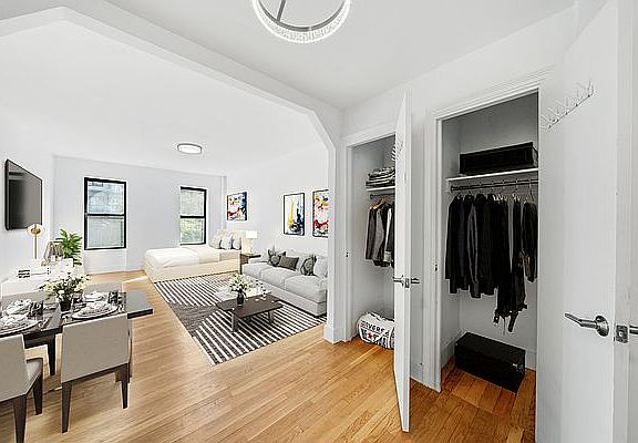 4th image of 444 W 48th St APT 3F