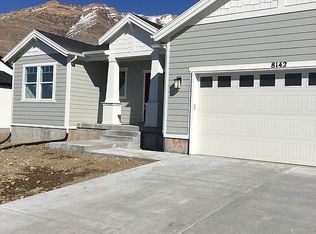 8142 N Iron Horse Dr, Lake Pt, UT 84074